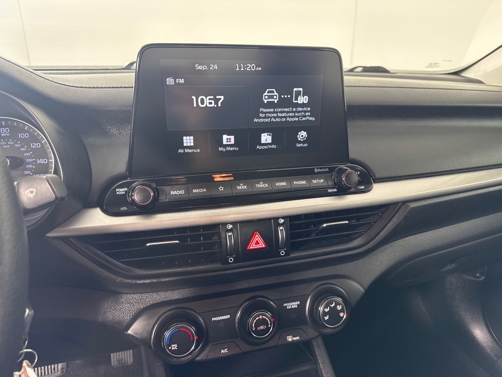 2021 Kia Forte Image 17