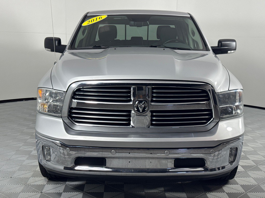 2016 RAM 1500 Image 9