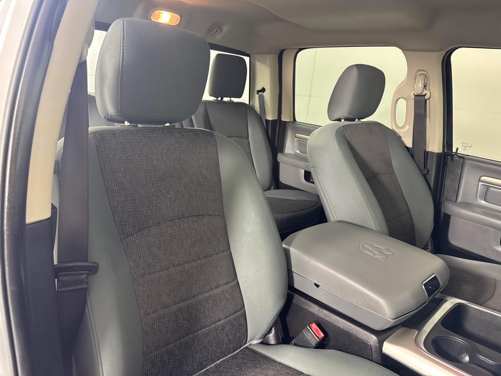 2016 RAM 1500 Image 22
