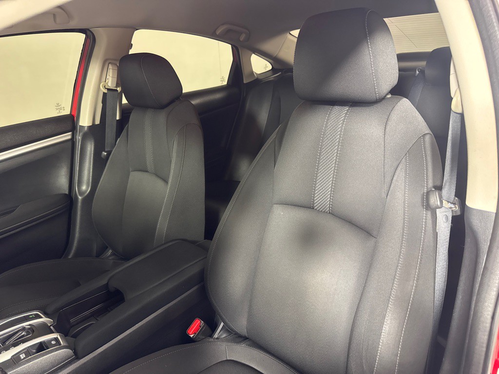 2017 Honda Civic Image 11