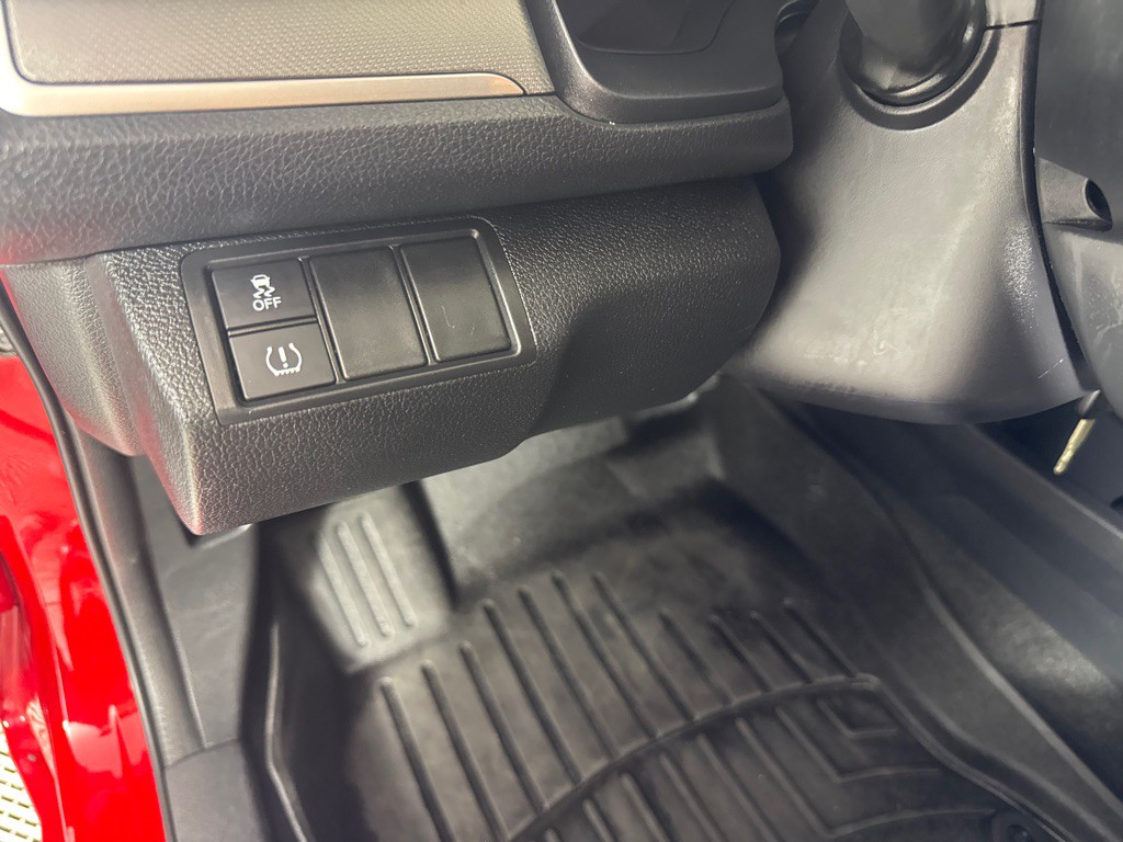 2017 Honda Civic Image 12