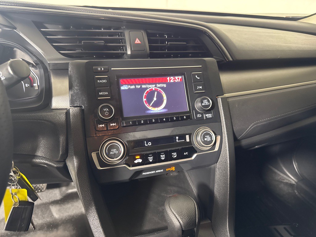 2017 Honda Civic Image 14