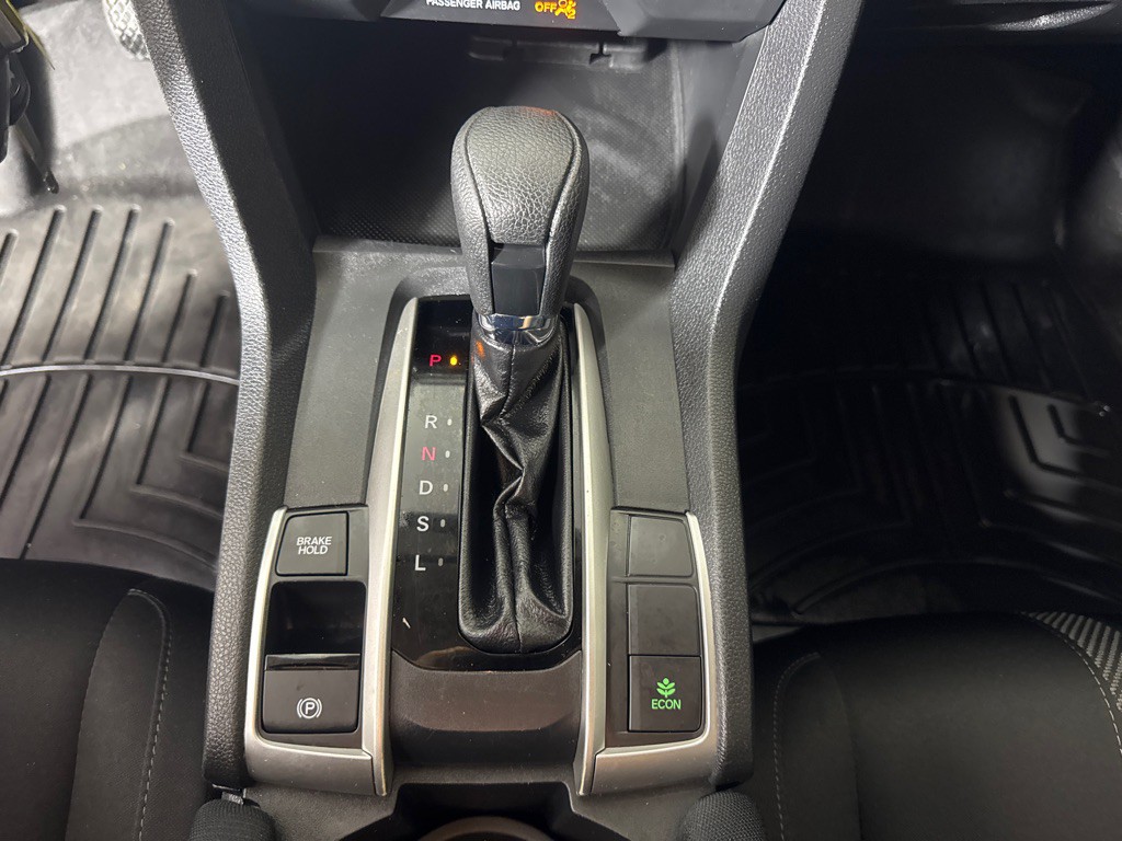 2017 Honda Civic Image 16
