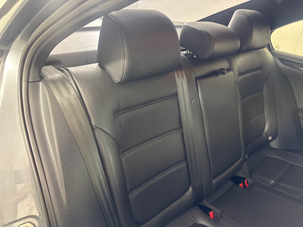2018 Volkswagen Jetta Image 24