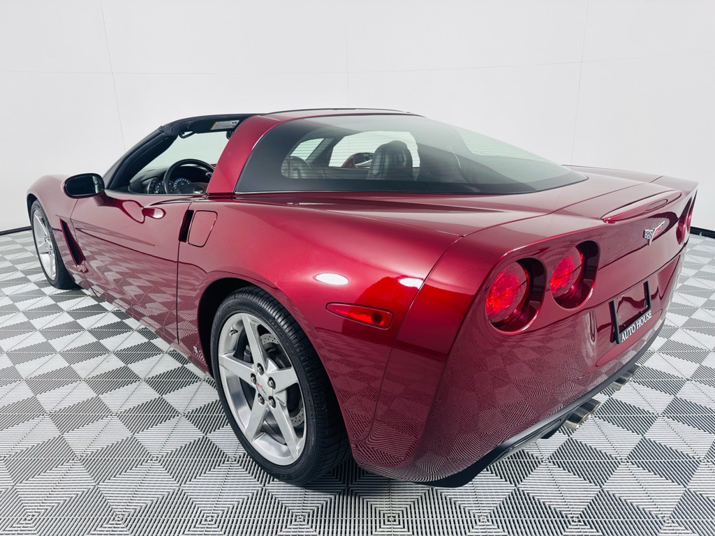 2006 Chevrolet Corvette Image 8