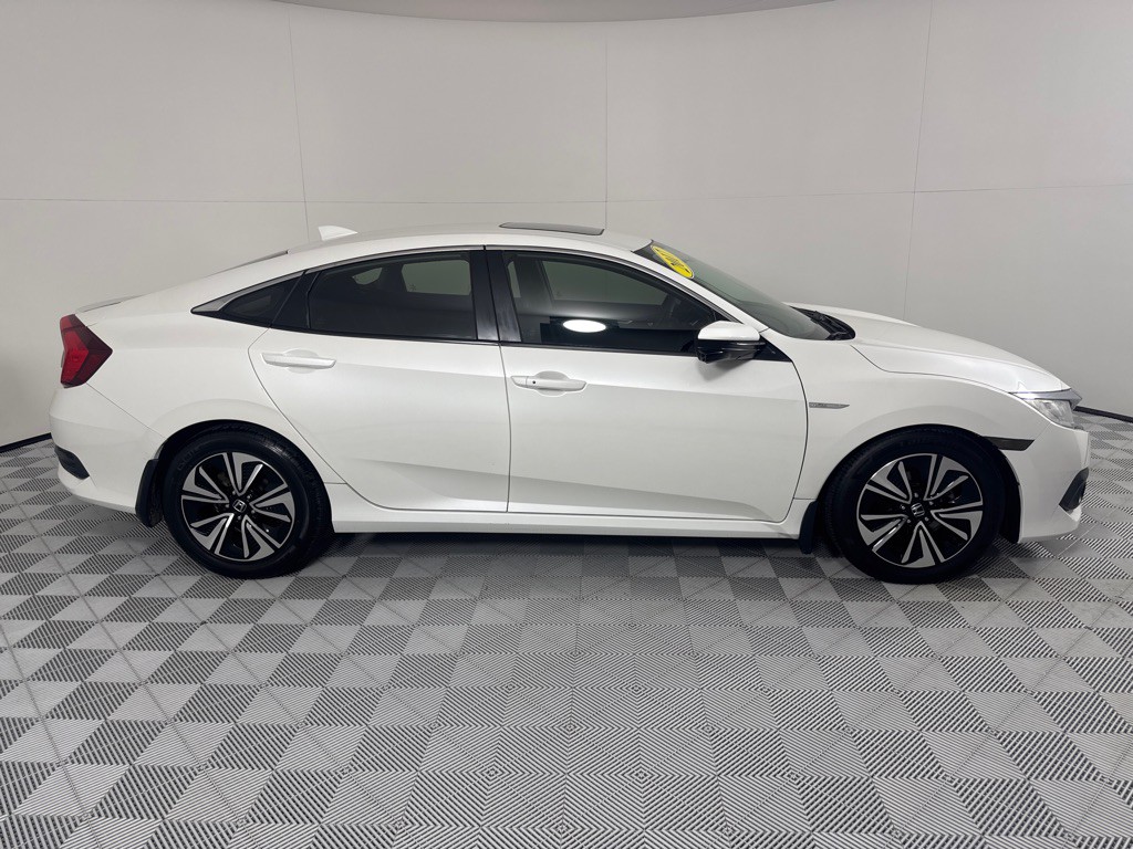 2017 Honda Civic Image 4