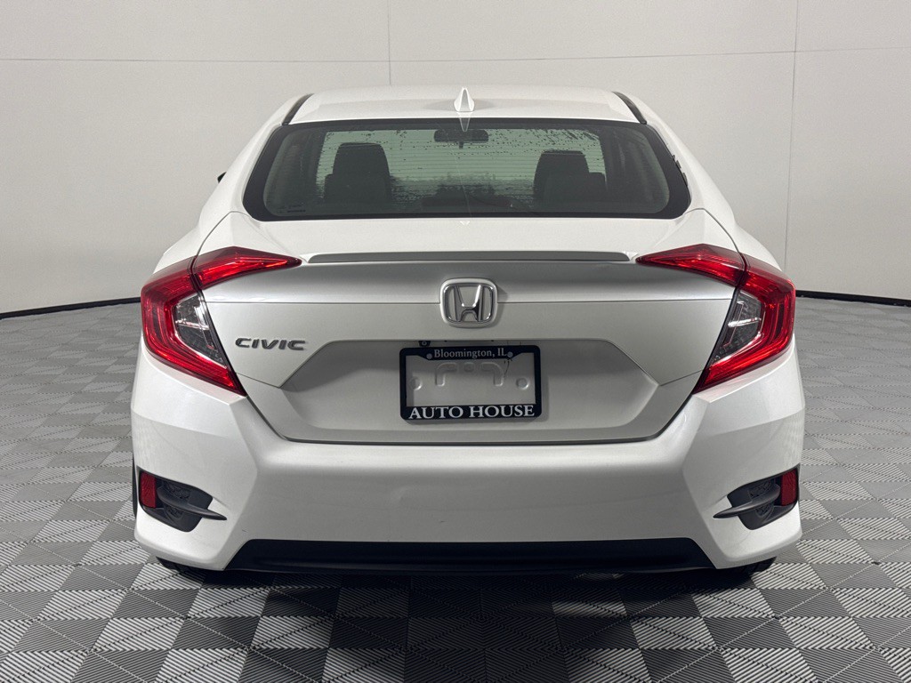 2017 Honda Civic Image 6