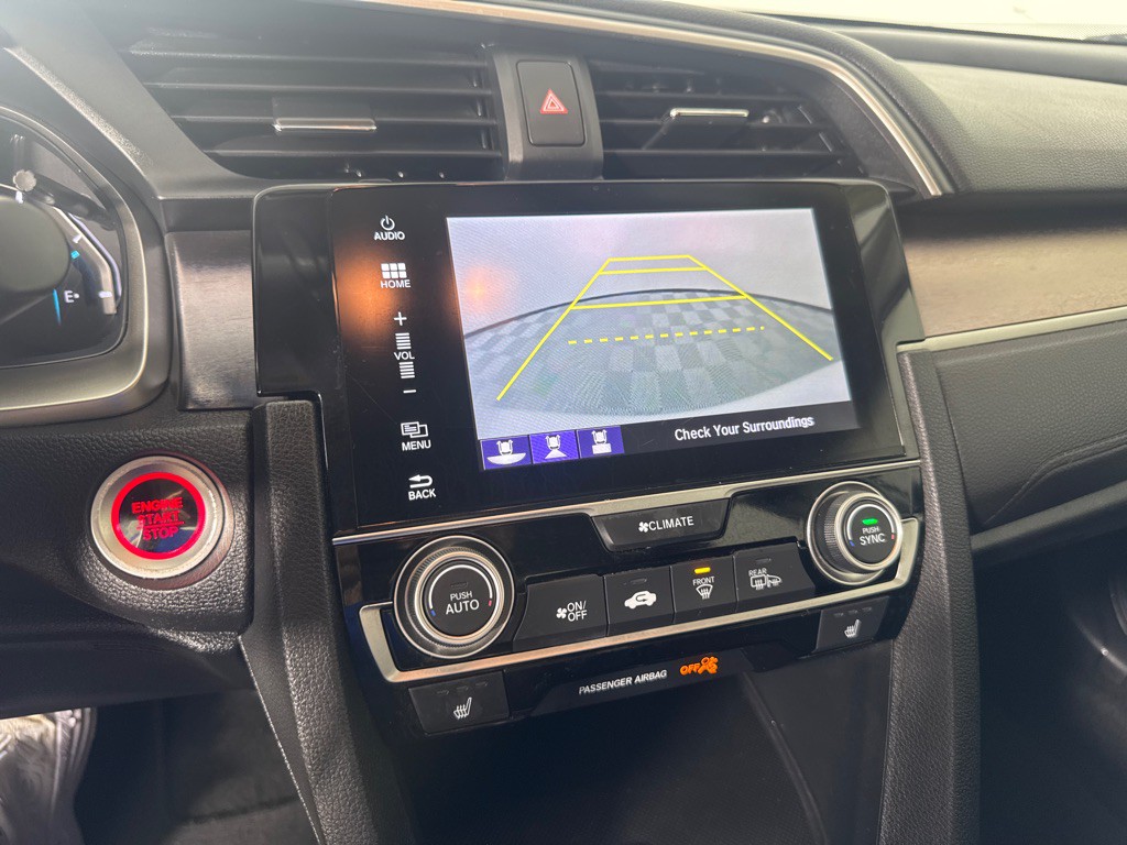 2017 Honda Civic Image 17