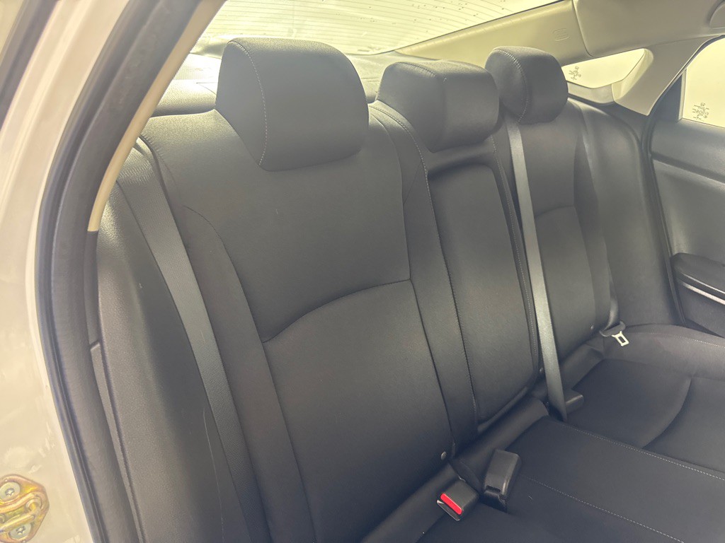 2017 Honda Civic Image 23