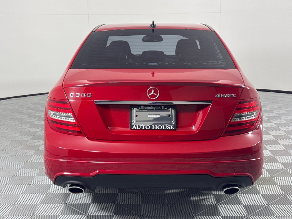2013 Mercedes-Benz C-Class Image 6