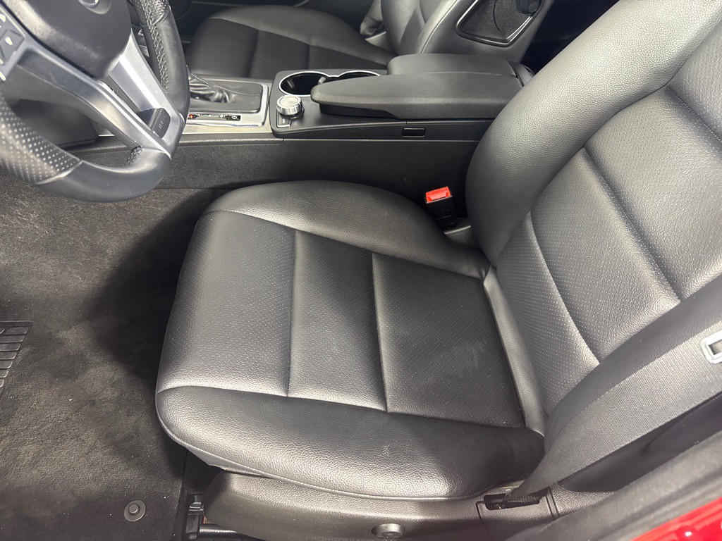 2013 Mercedes-Benz C-Class Image 14