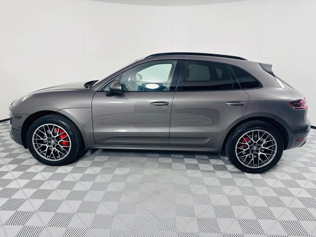 2015 Porsche Macan Image 9