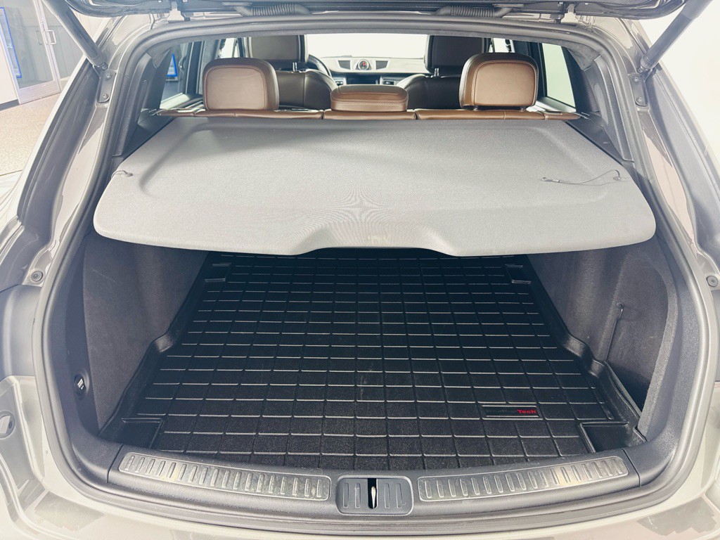 2015 Porsche Macan Image 24