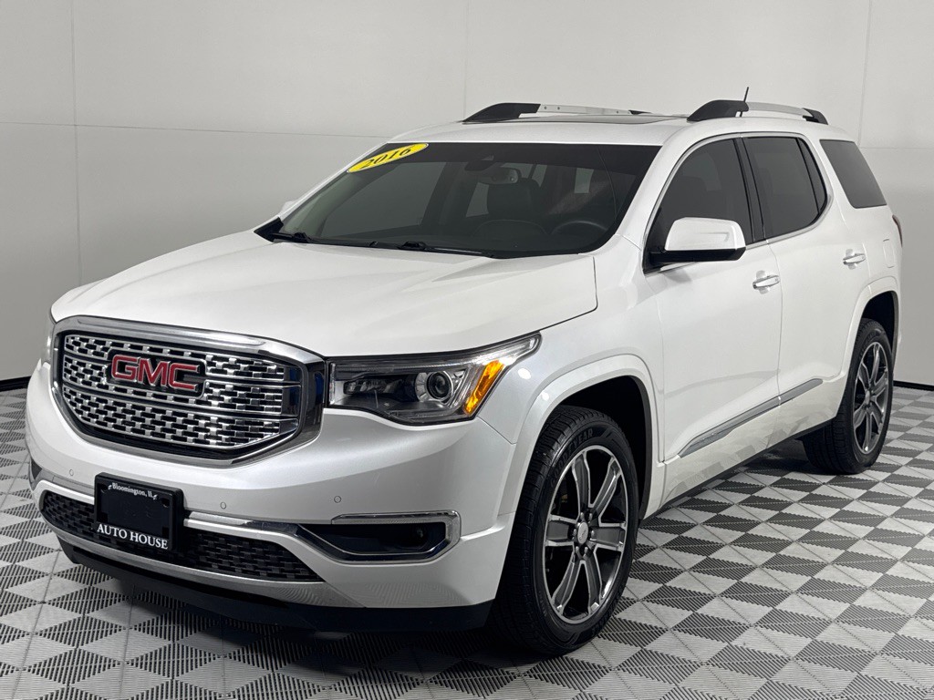 2017 GMC Acadia Image 9