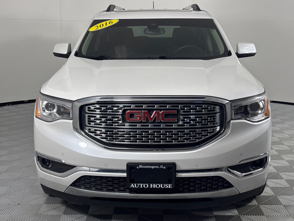 2017 GMC Acadia Image 10