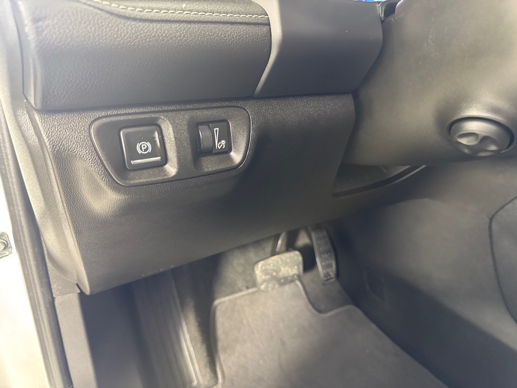 2017 GMC Acadia Image 15