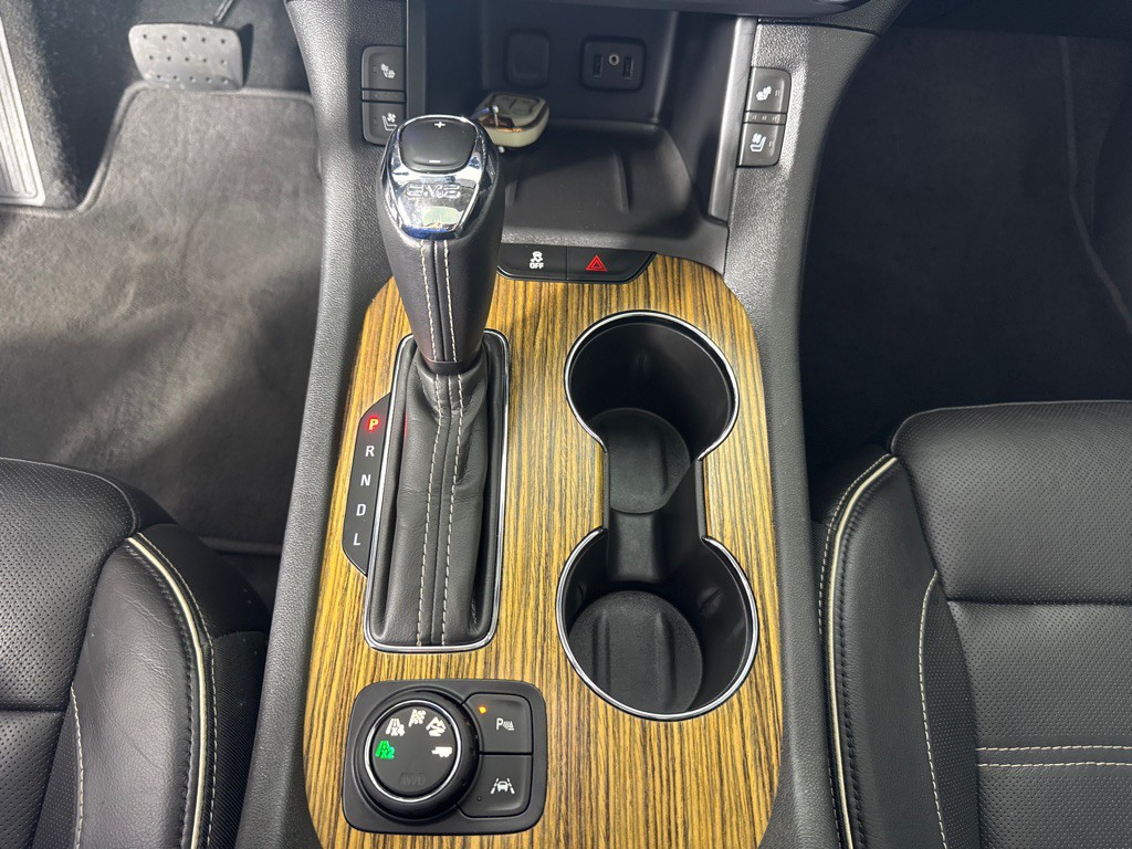 2017 GMC Acadia Image 19