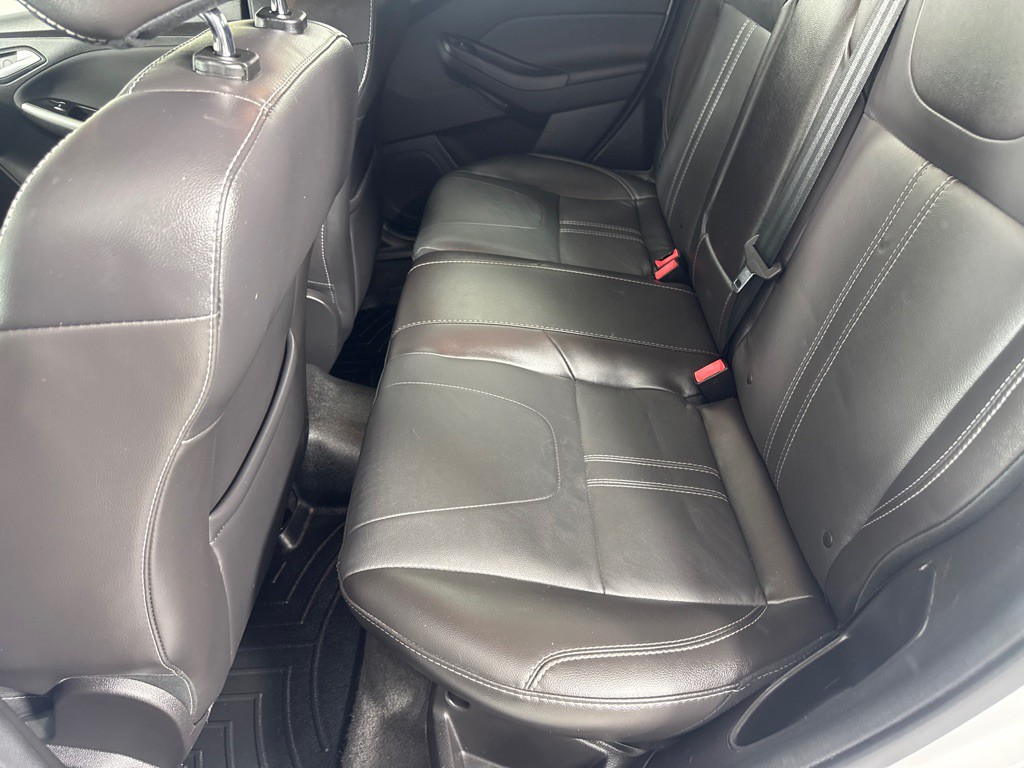 2014 Ford Focus Image 19