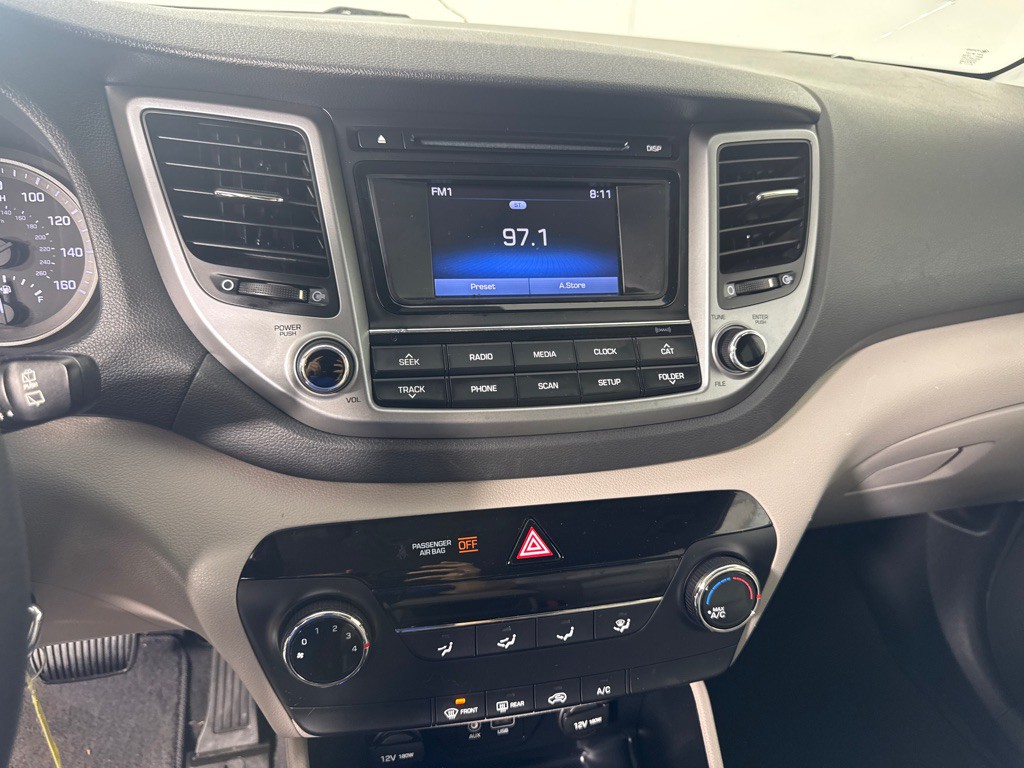 2017 Hyundai Tucson Image 13