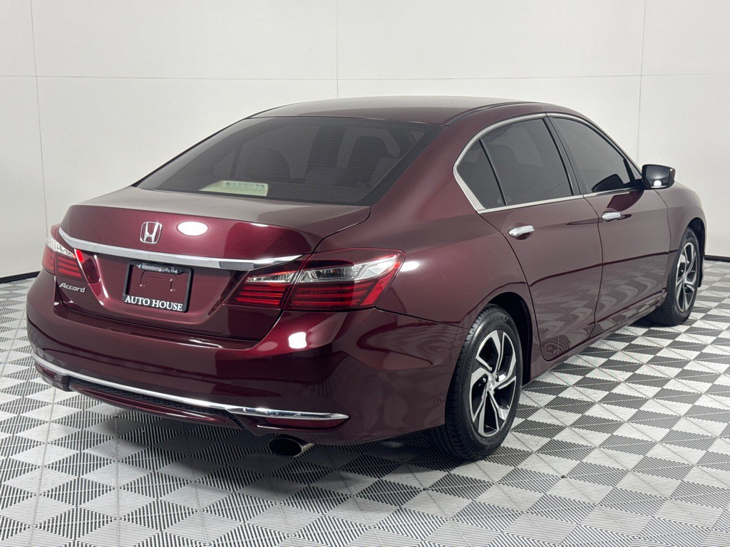 2017 Honda Accord Image 5