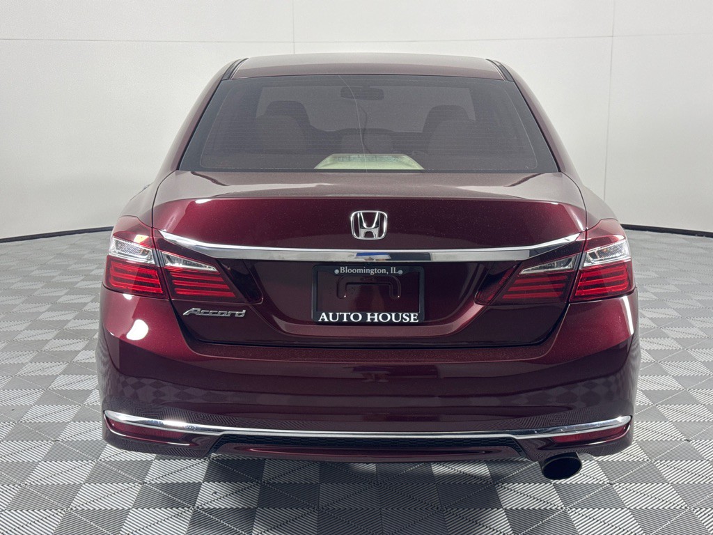 2017 Honda Accord Image 6