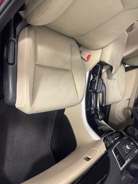 2017 Honda Accord Image 22