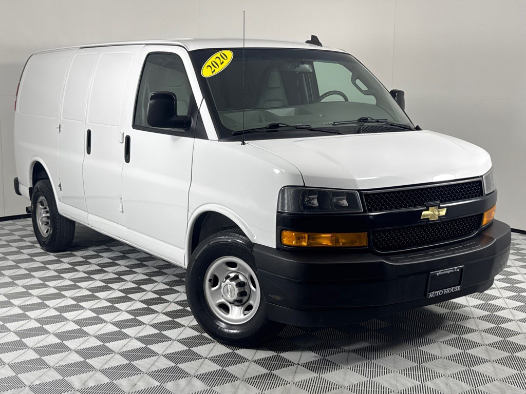 2020 Chevrolet Express Image 2
