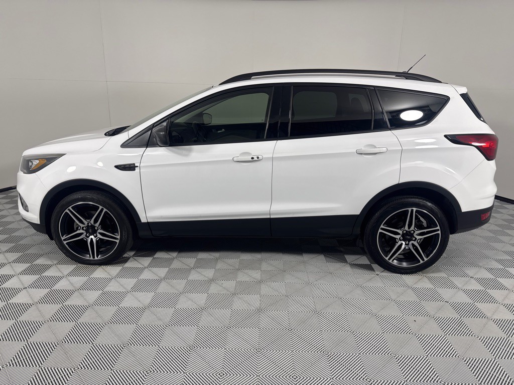 2019 Ford Escape Image 9
