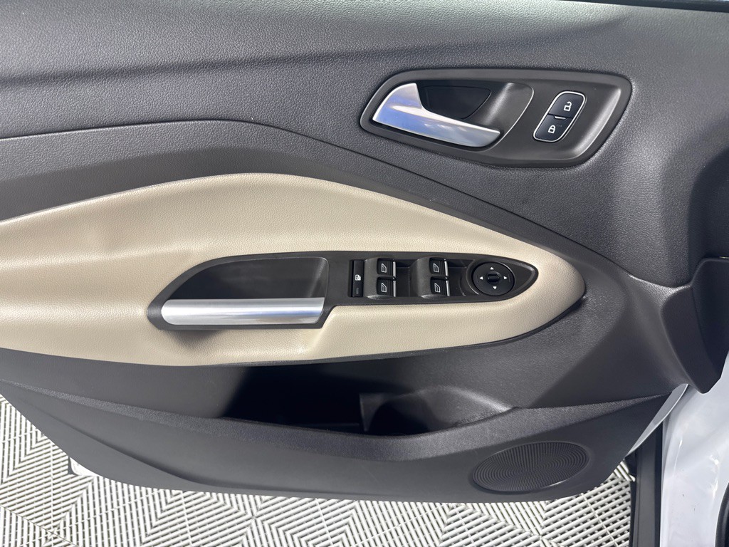 2019 Ford Escape Image 13