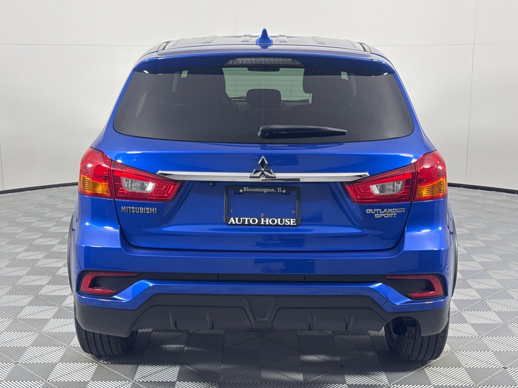 2019 Mitsubishi Outlander Image 6