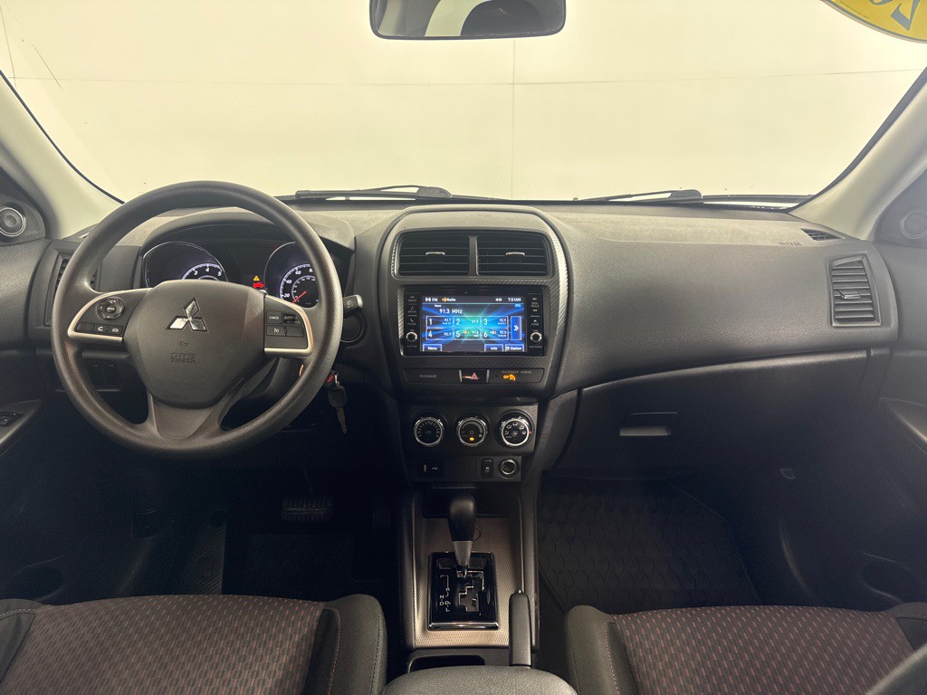 2019 Mitsubishi Outlander Image 25