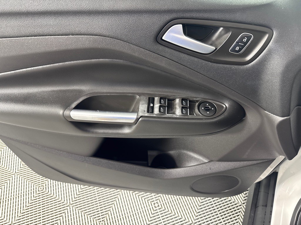 2018 Ford C-Max Image 12