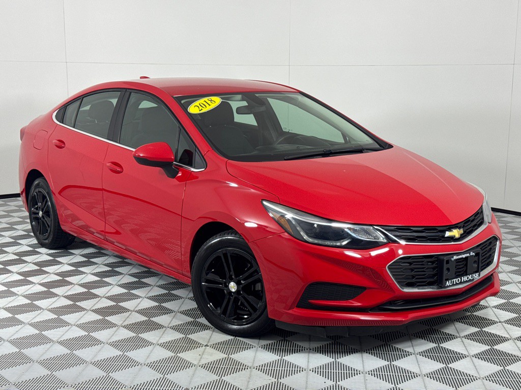 2018 Chevrolet Cruze Image 2