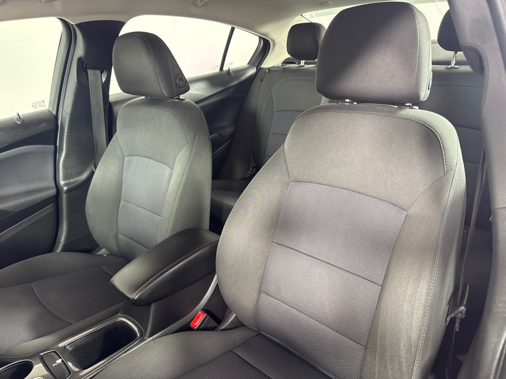 2018 Chevrolet Cruze Image 15
