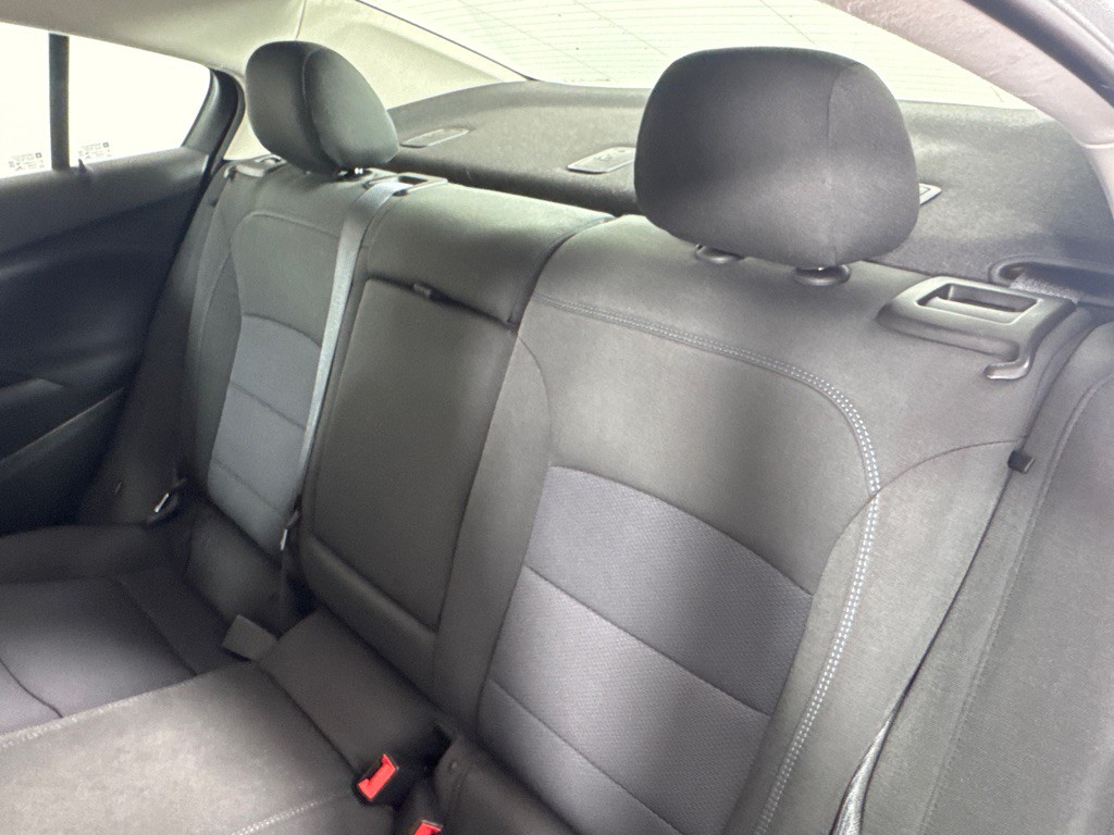 2018 Chevrolet Cruze Image 22
