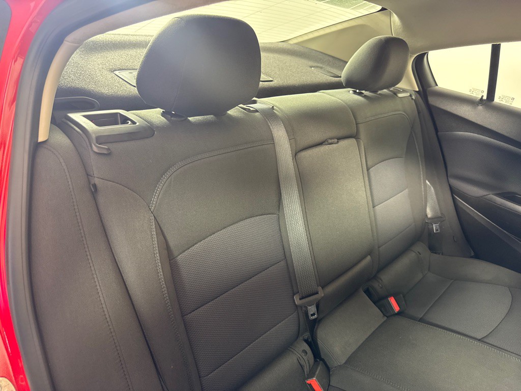 2018 Chevrolet Cruze Image 24