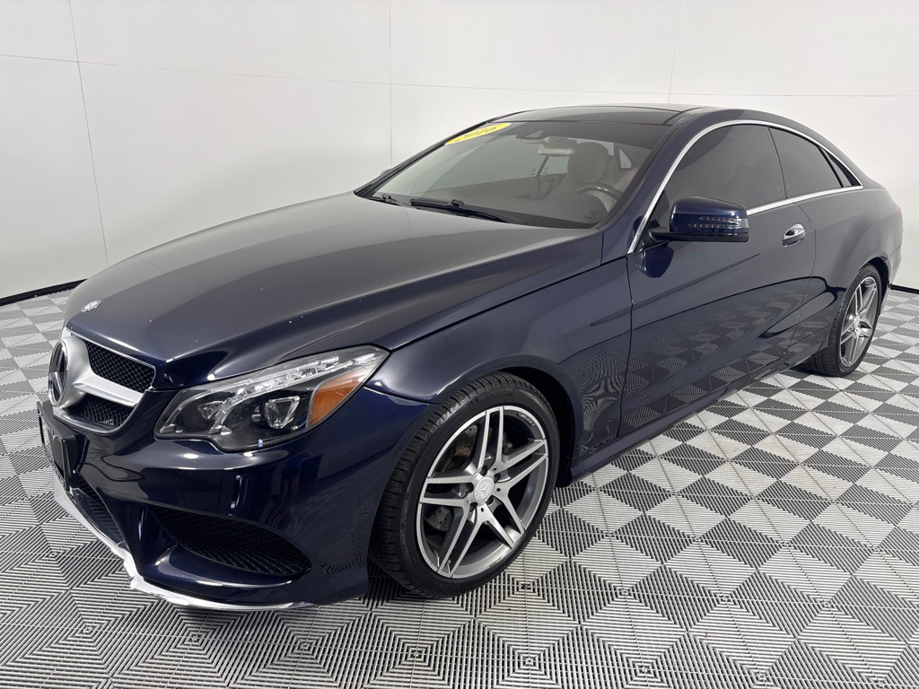 2016 Mercedes-Benz E-Class Image 9