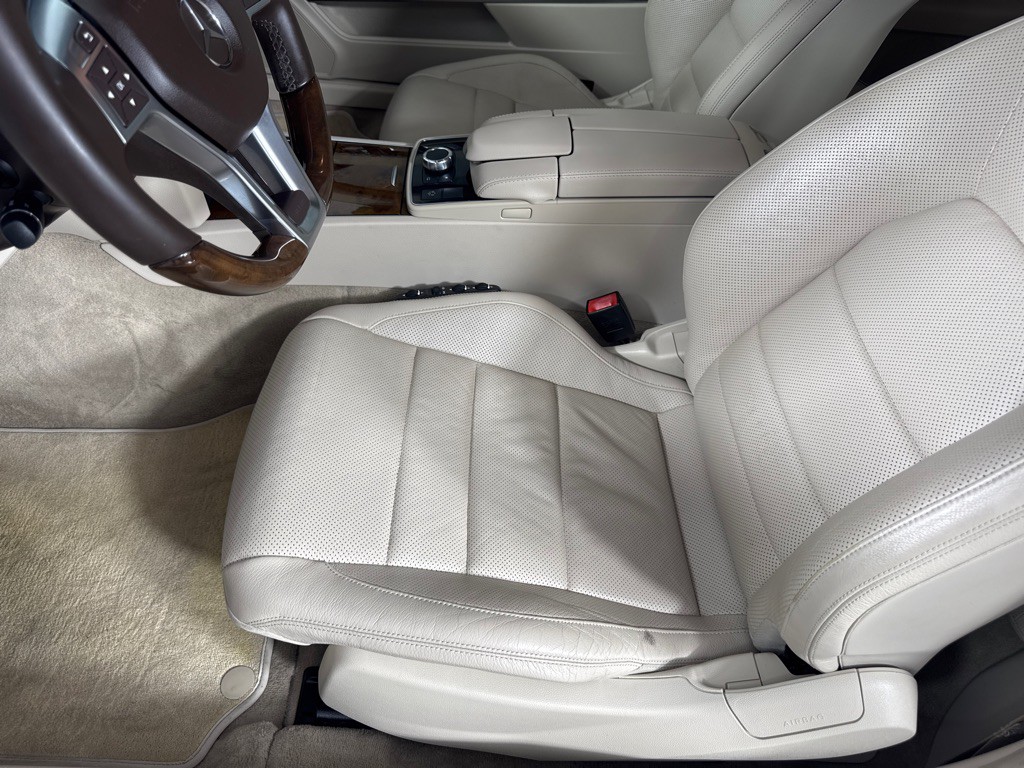 2016 Mercedes-Benz E-Class Image 13