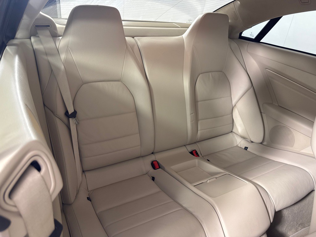 2016 Mercedes-Benz E-Class Image 23