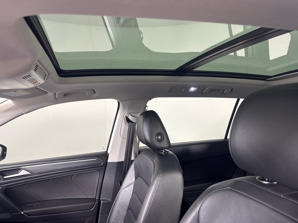 2018 Volkswagen Tiguan Image 16