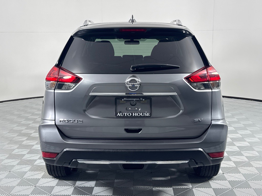 2018 Nissan Rogue Image 6