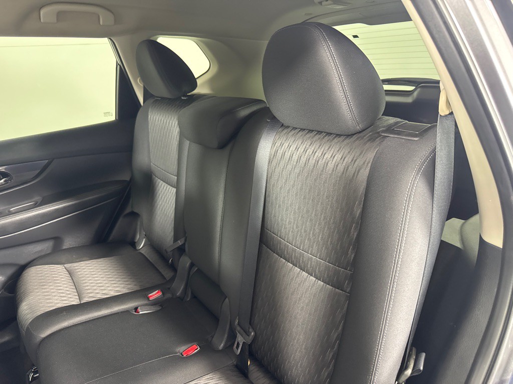 2018 Nissan Rogue Image 20