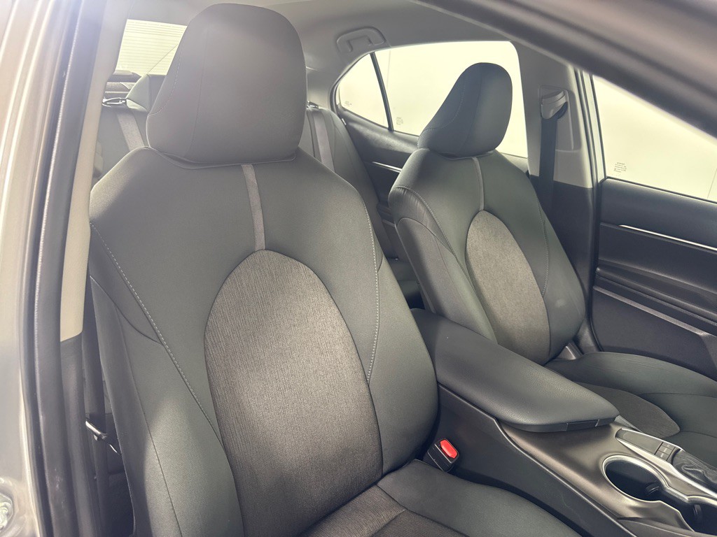 2022 Toyota Camry Image 22