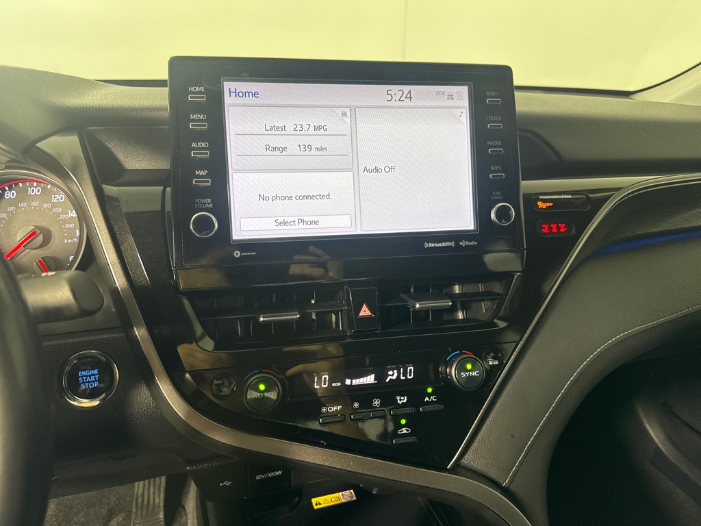 2023 Toyota Camry Image 18