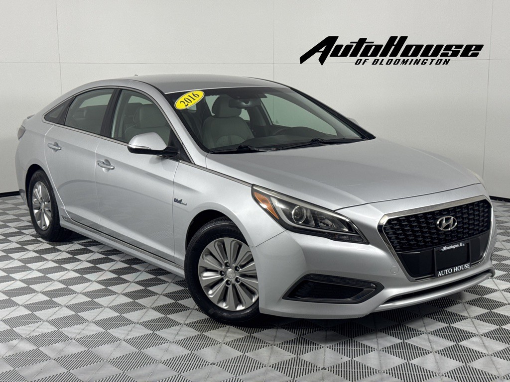 2016 Hyundai Sonata Image 1