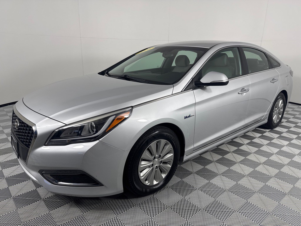 2016 Hyundai Sonata Image 9
