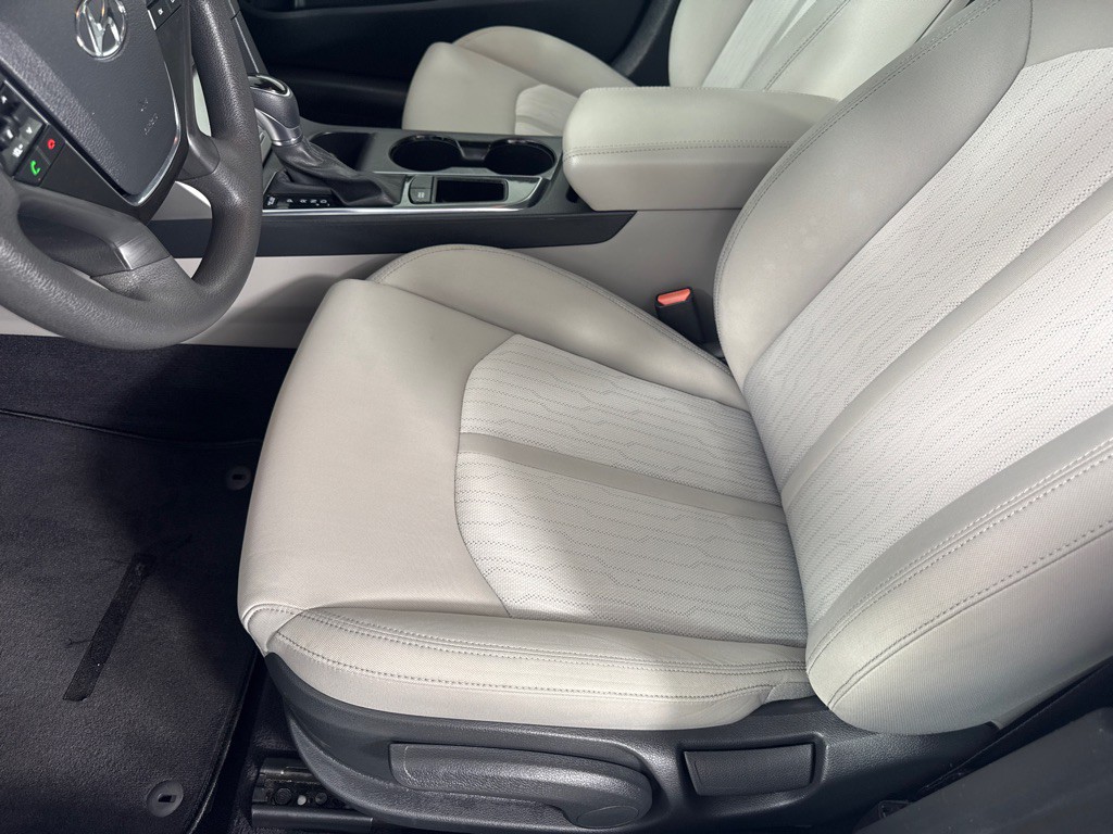 2016 Hyundai Sonata Image 13