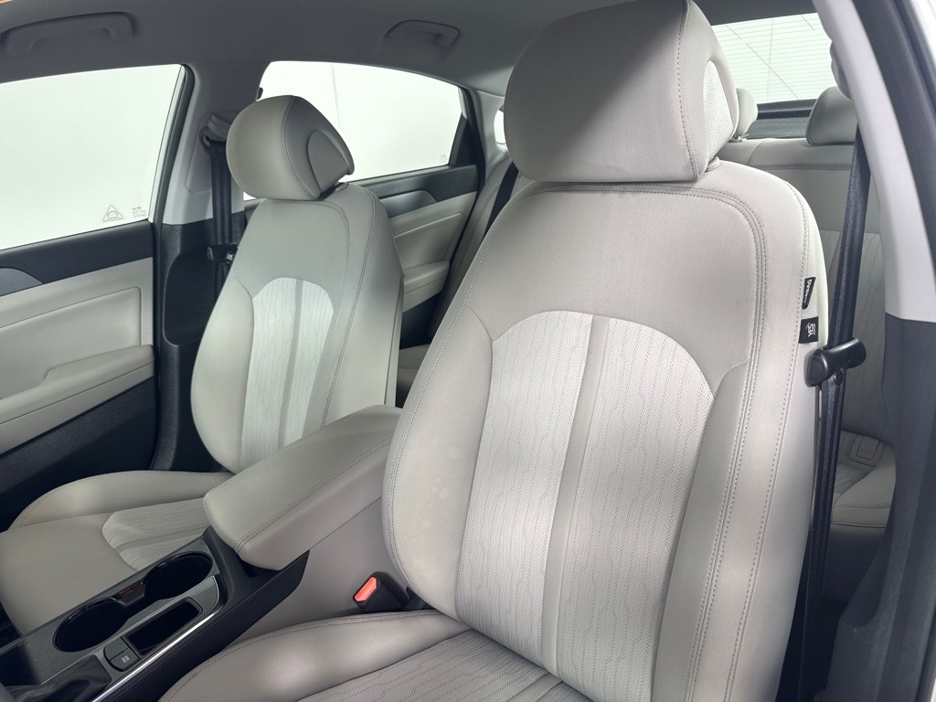 2016 Hyundai Sonata Image 14