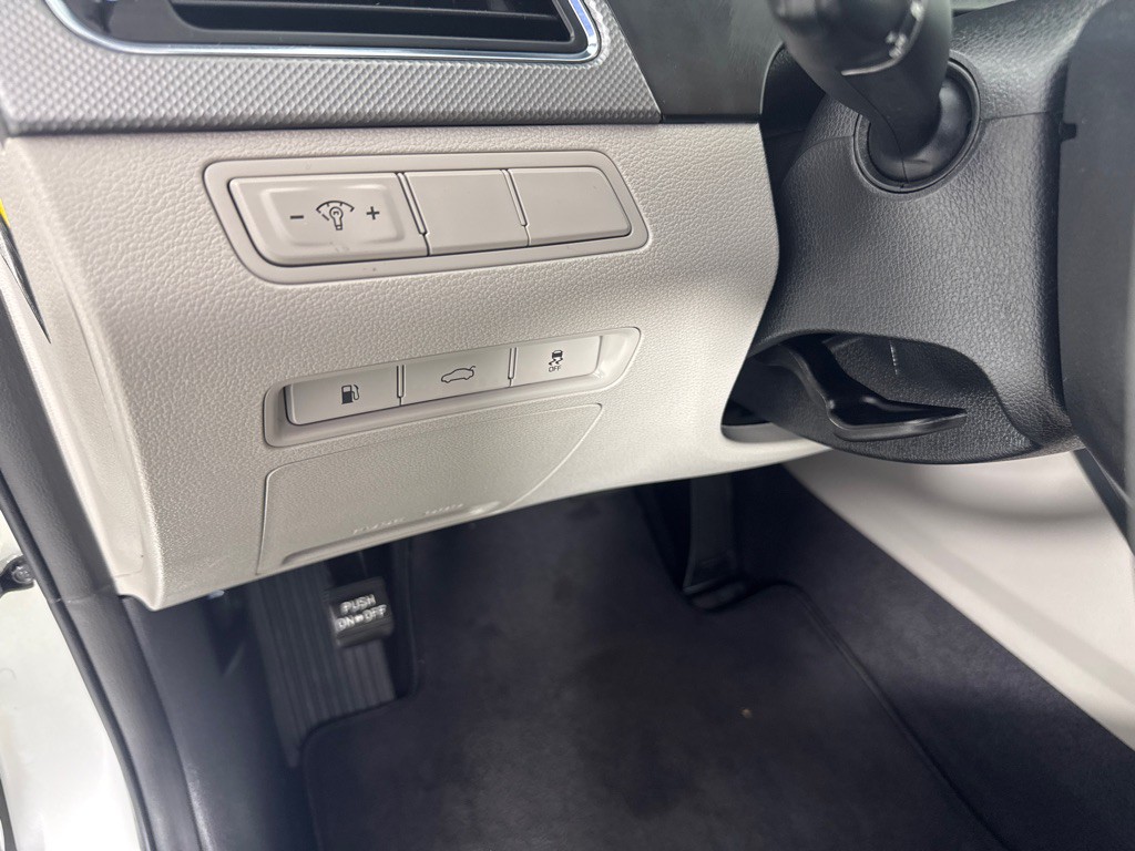 2016 Hyundai Sonata Image 15