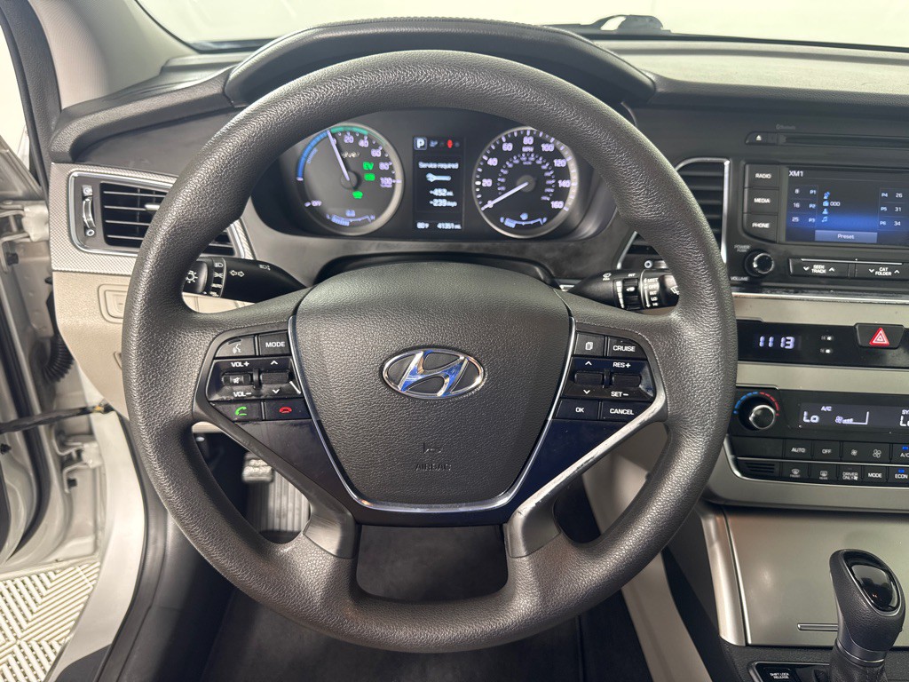 2016 Hyundai Sonata Image 16